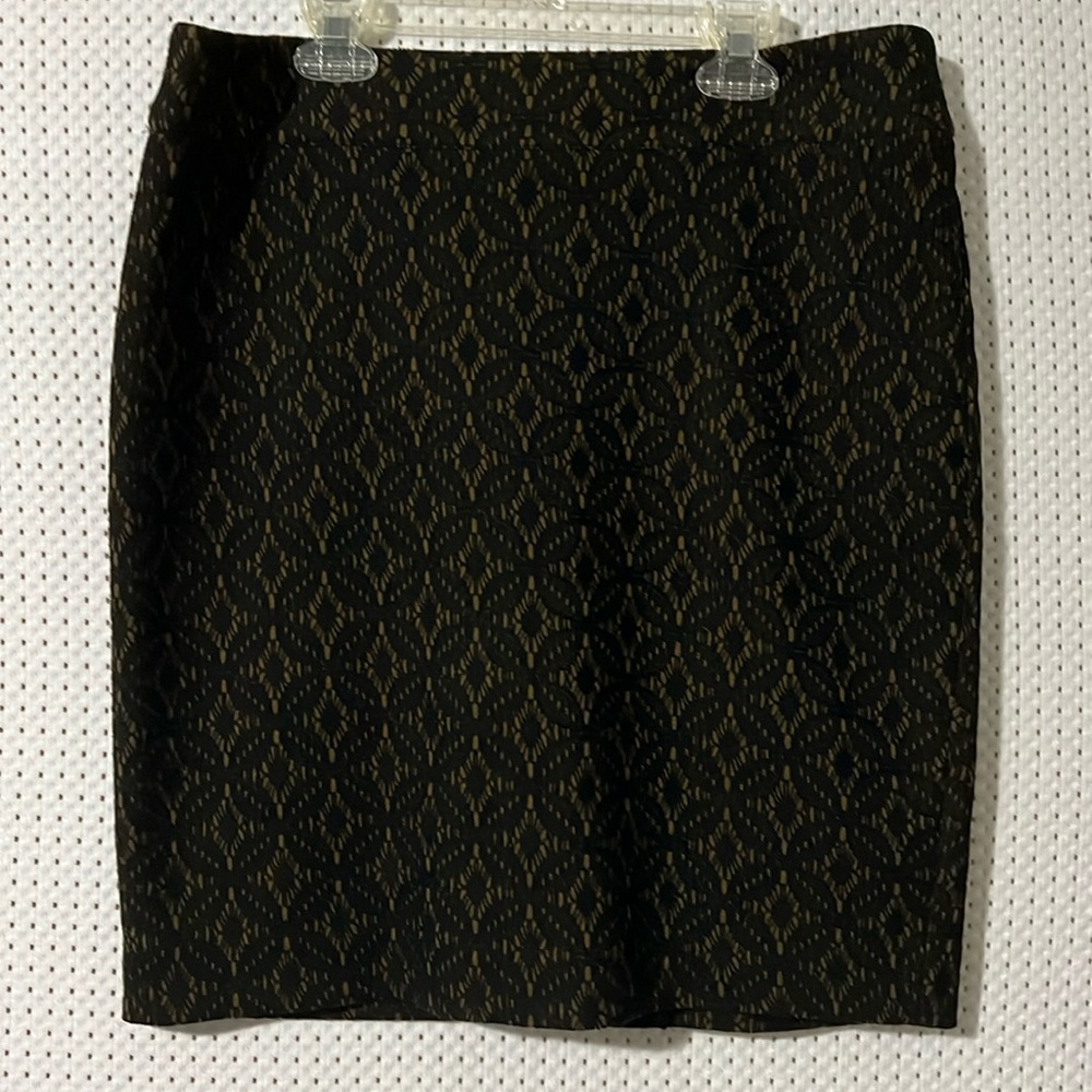 Black and tan patterned pencil skirt - Loft, size 10, used